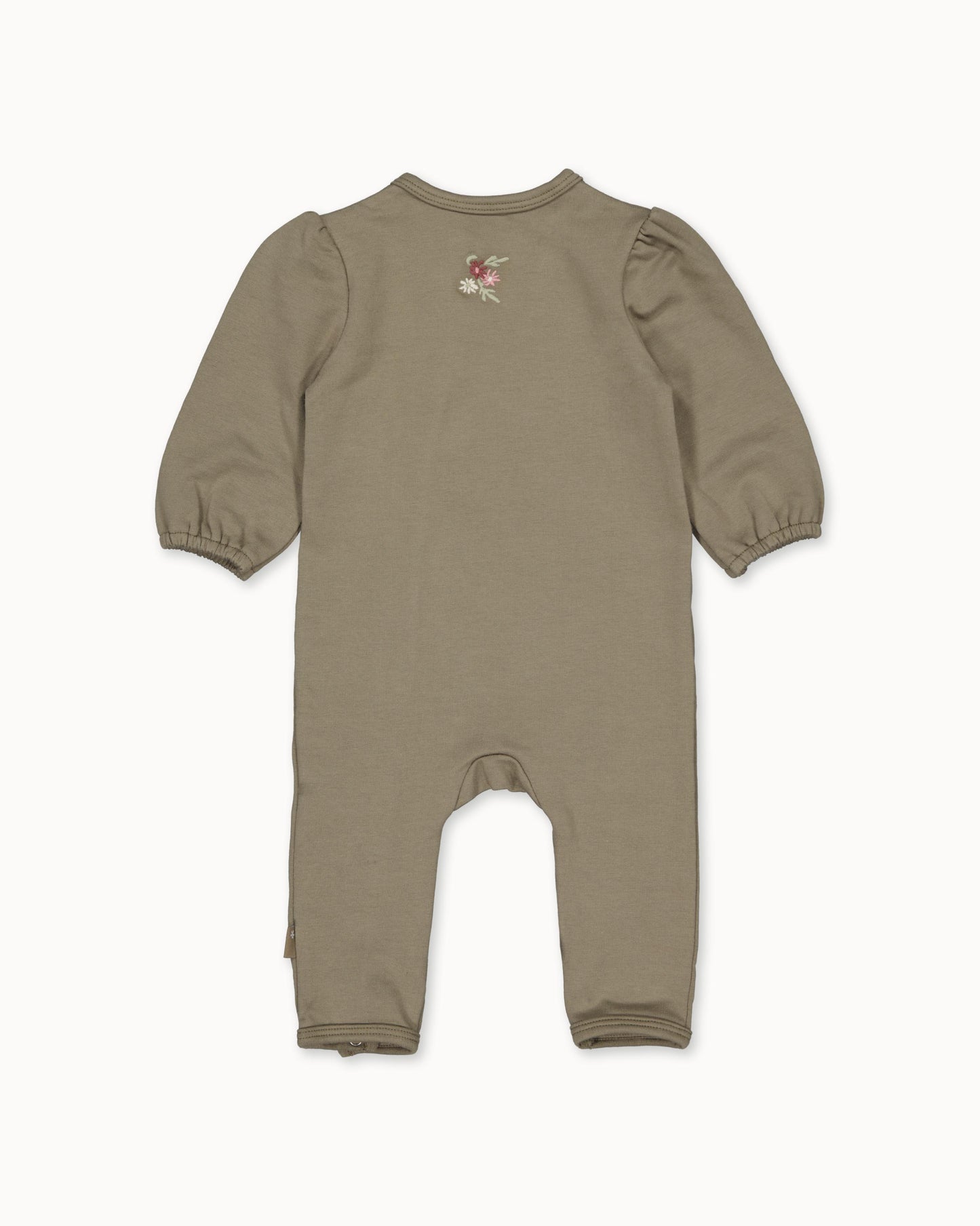 Suit Ruffles | Walnut