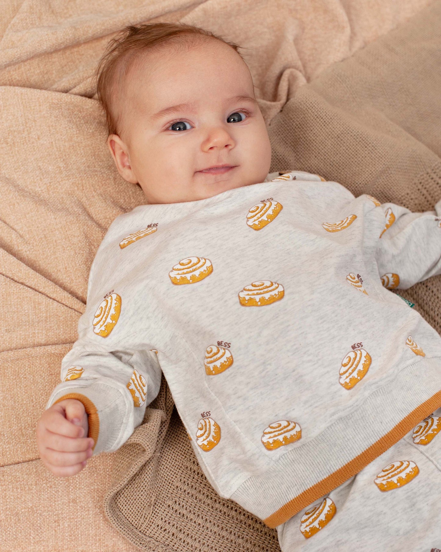 Lichtgrijs sweater | Dessin
