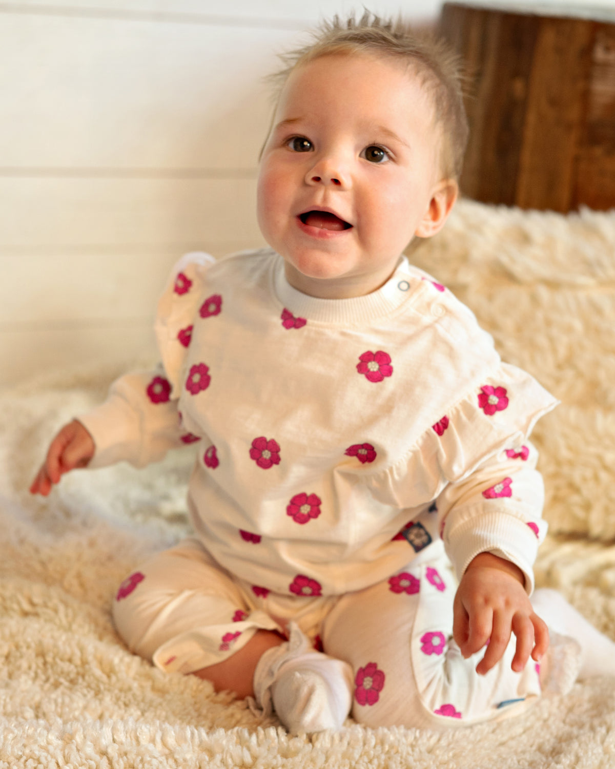 SWEATER | AOP White Flower